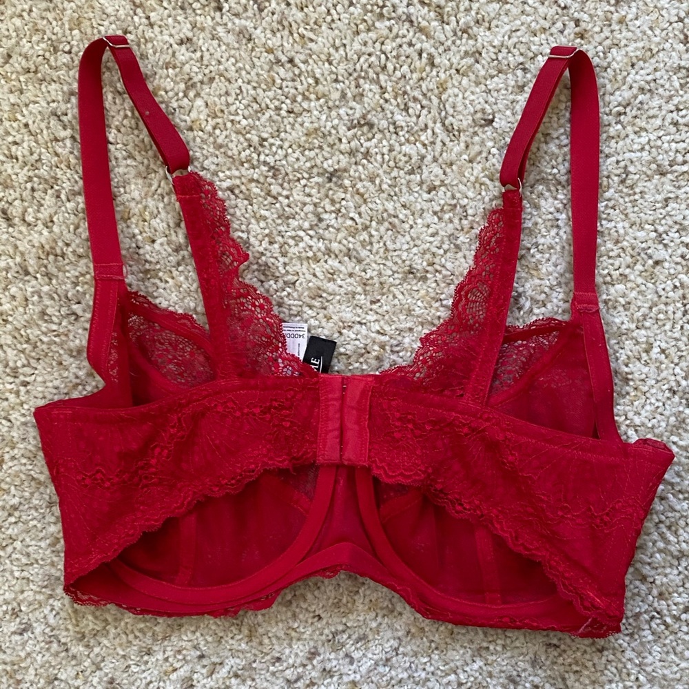 34DDD/F Adore Me Red Bra